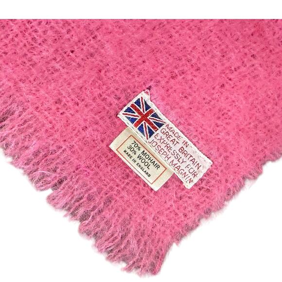Vintage Joesph Magnin Chunky Bubblegum Pink Mohair Wool Scarf Shawl Wrap England - Picture 7 of 7